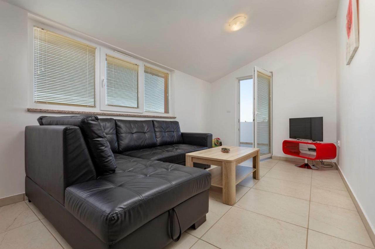 Comfort Apartments With Pool In Medulin (Adults Only) Luaran gambar